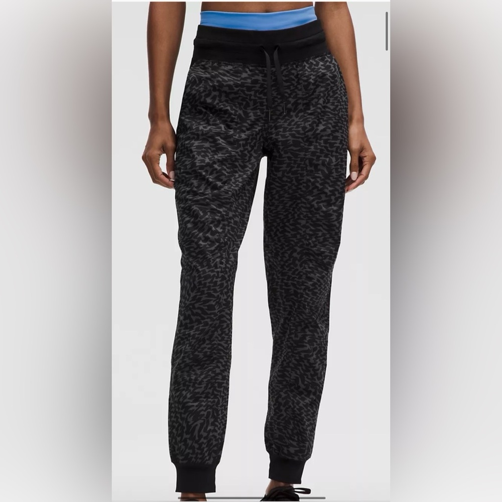 Lululemon dance studio mid rise jogger leopard